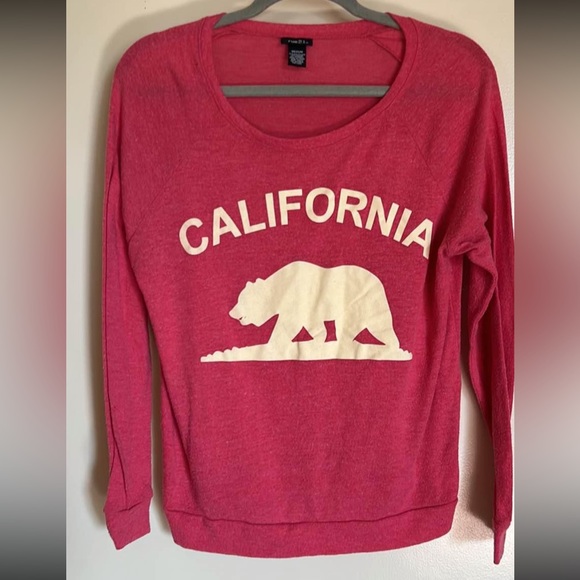Rue21 Tops - Medium California Republic sweater top 🔥